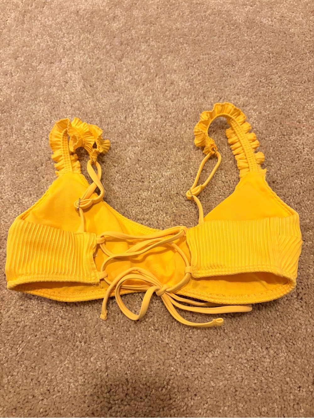 Hollister Yellow Ribbed Ruffle Strap Bikini Top - Picture 2 of 3